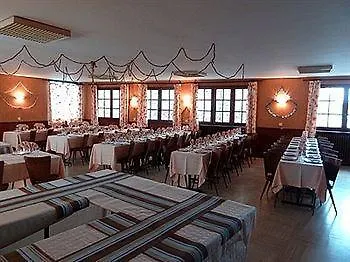 De La Mere Michelet Hotel Confolens